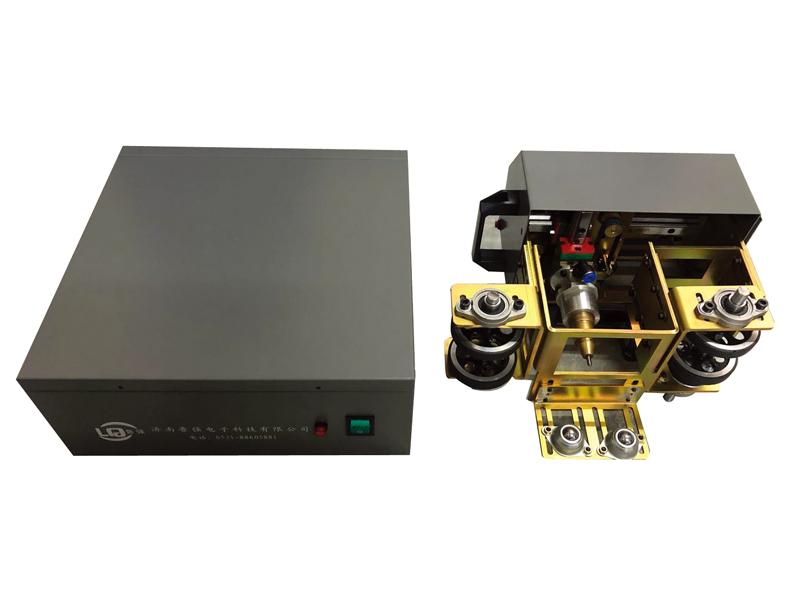 手持自動旋轉(zhuǎn)打標(biāo)機